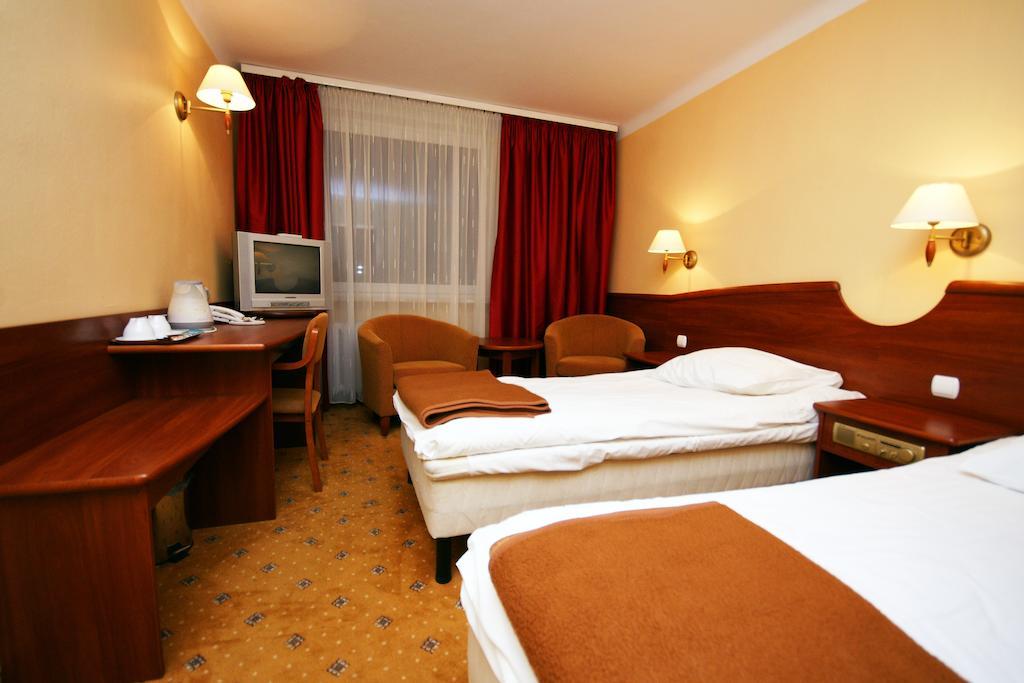 Hotel Kamena Chełm Quarto foto